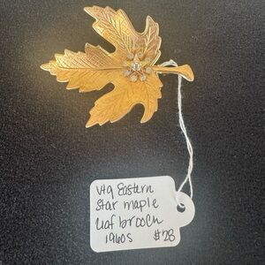 Gold Maple Leaf Brooch